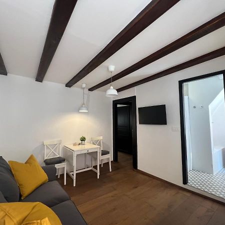 Apartment Casa Di Pietra II 罗维尼 外观 照片